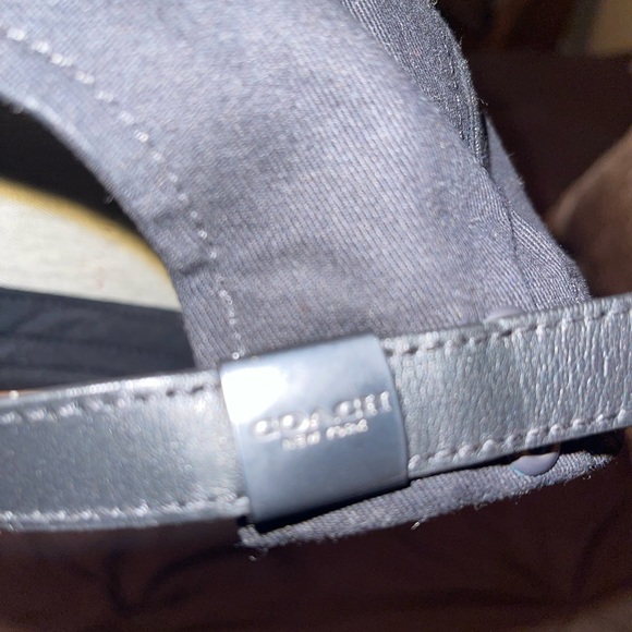 Coach Hat - Picture 3 of 3